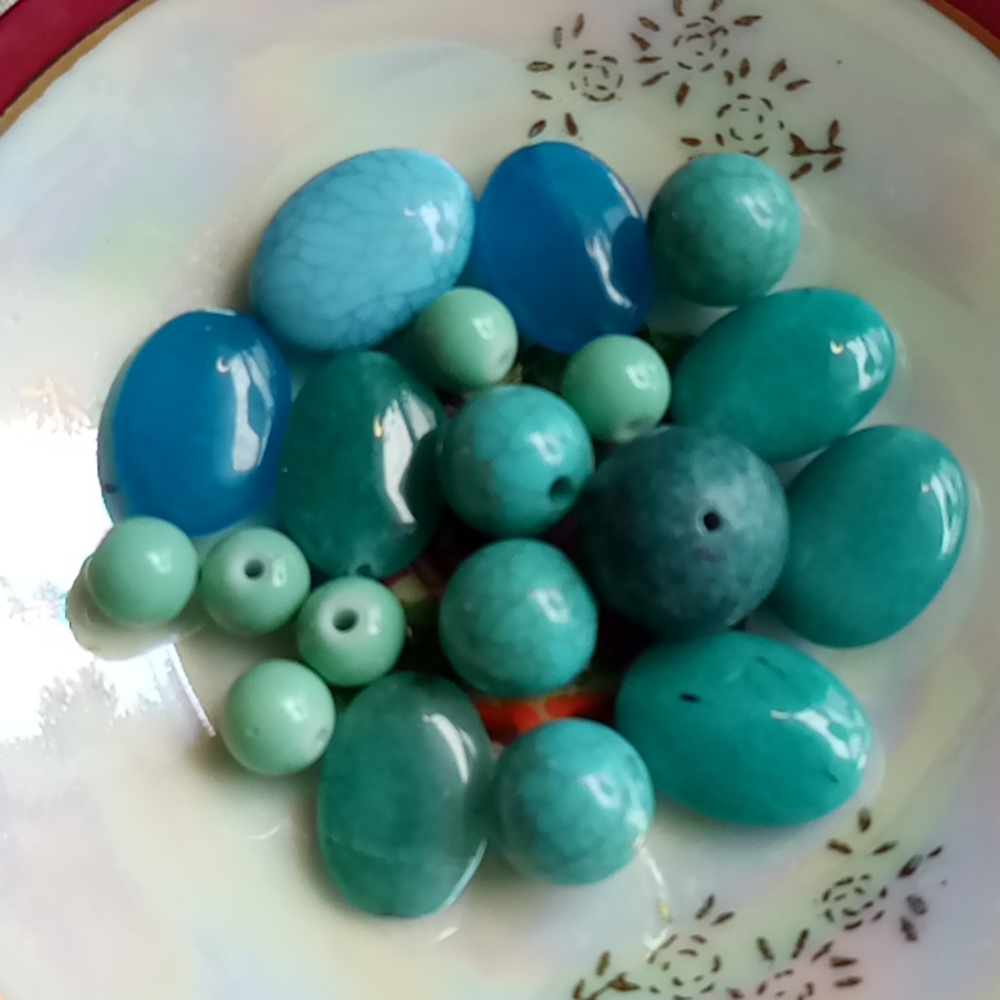 Crafters Semi precious predrilled lot
